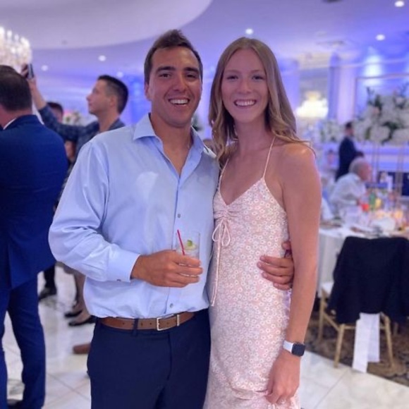 Meet your Posher, Mackenzie - Picture 1 of 1